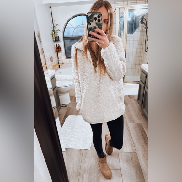 Meet your Posher, Ruth - Picture 1 of 1